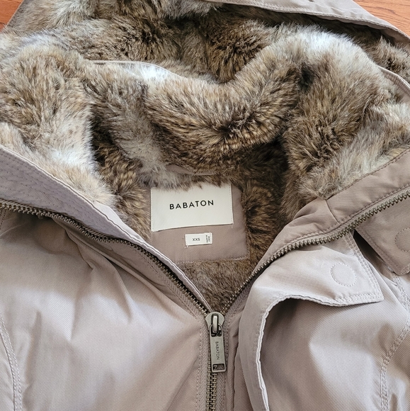 MAJOR PRICE DROP! Aritzia Babaton Oskar Parka - Picture 10 of 16